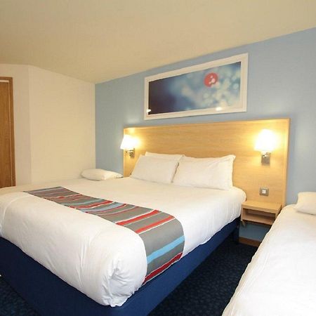Travelodge Kettering Exterior photo